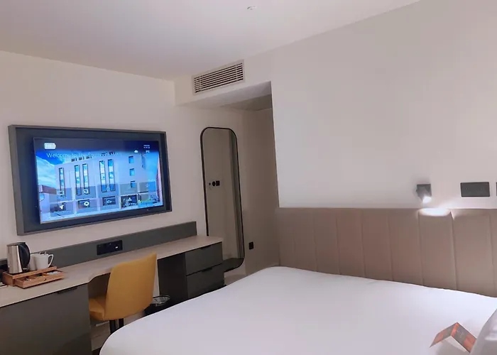 Southgate Hotel London