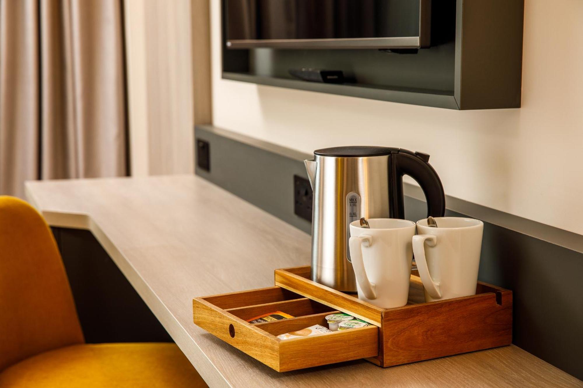 Southgate London Hotel 4*